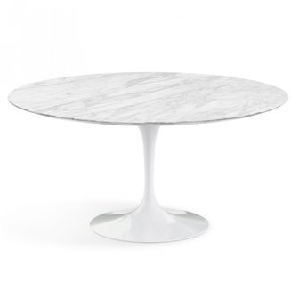 Tulip tafel 137cm Carrara marmeren blad