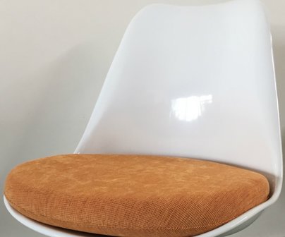 Tulip chair volledig draaibaar oranje-retro kussen