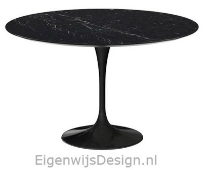 137 cm Tulip tafel zwart marmeren blad