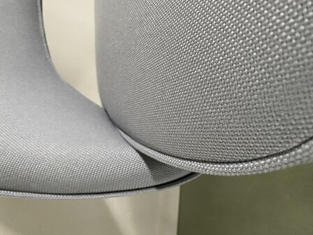 4x Refurbished Saarinen stoel M 72 - licht grijs