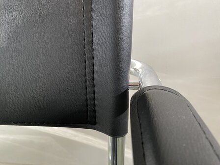 Buisframe design stoel zwart