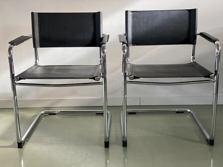 Buisframe design stoel zwart