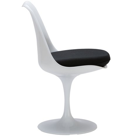 Tulip chair, volledig draaibaar met zwart kussen