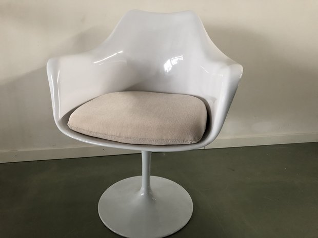 Kussen voor Tulip armstoel van KNOLL Saarinen - Creme kleur