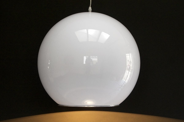 Joseph Banks ijs Rose kleur Witte design hanglamp halve bol - Eigenwijs Design - Saarinen Tulip  specialist in ovale- en ronde eettafels