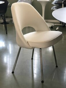 4x Saarinen Vintage stoel model Model 72 - wit