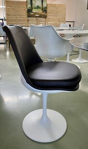 Tulip Upholstered Italian leather chair - Dakar brown