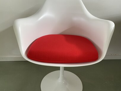 vervangend kussen voor de Saarinen Tulip Armchair - rood