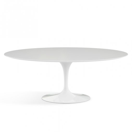 Ovale Saarinen Tulip tafel, 219x121 cm.