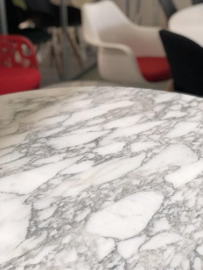 Ronde Tulip tafel Statuario marmer 120 cm