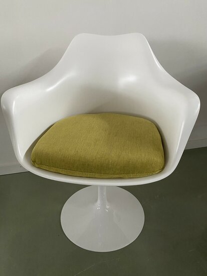 Vervangend Kussen voor Tulip armstoel van KNOLL Saarinen - Vintage Groen